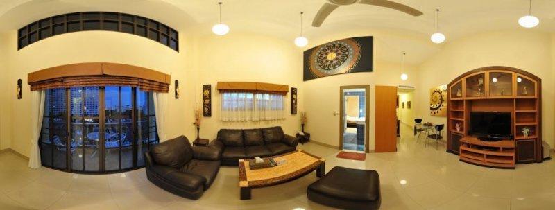Royal Park Apartments Bãi biển Jomtien Ngoại thất bức ảnh
